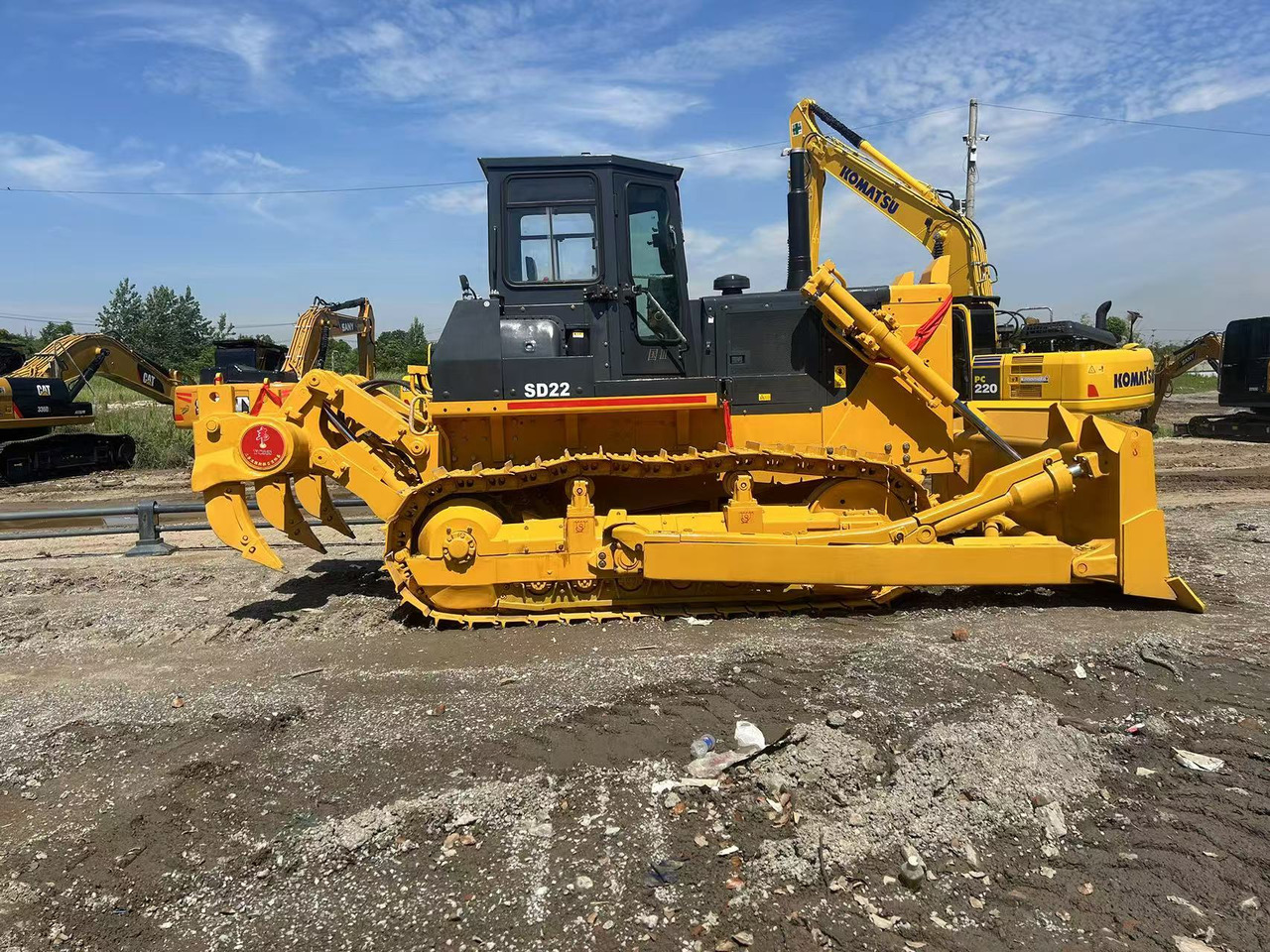 SHANTUI sd22 bulldozer discount for sale - بلدوزر: صور 1 SHANTUI sd22 bulldozer discount for sale - بلدوزر: صور 1