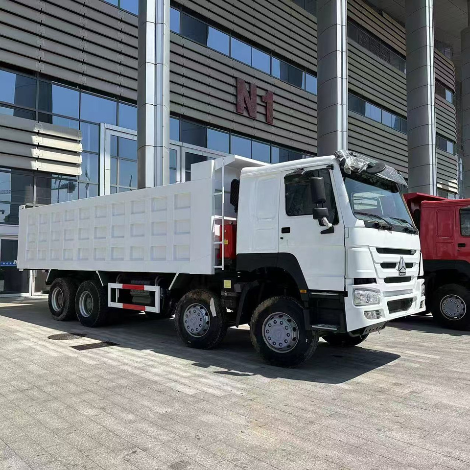 SINOTRUK howo 371 8x4 dump truck - قلابة شاحنة: صور 3 SINOTRUK howo 371 8x4 dump truck - قلابة شاحنة: صور 3