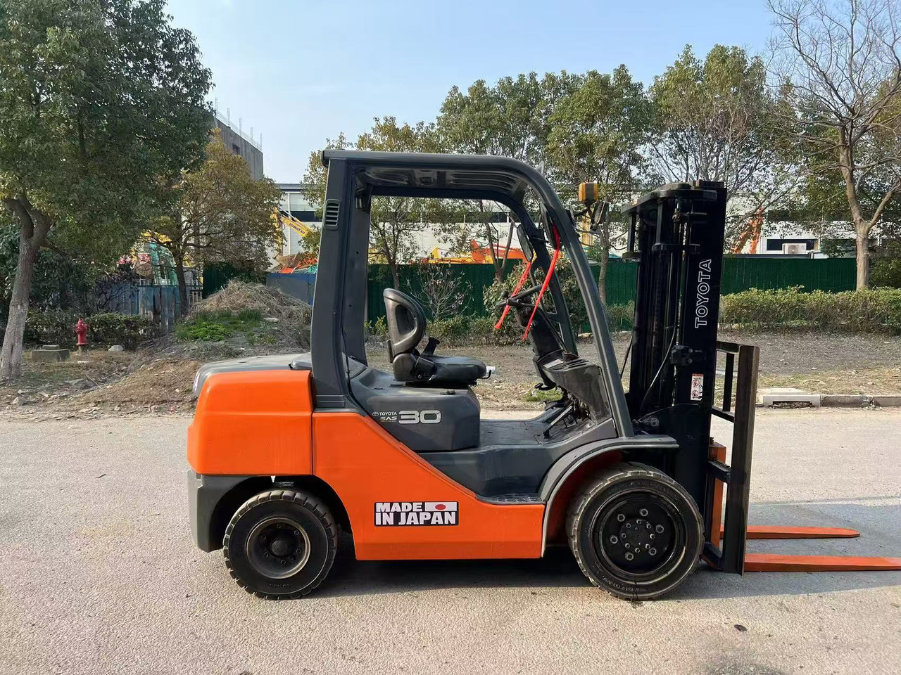 TOYOTA 3 ton 8F used japan brand diesel forklift - رافعة شوكية ديزل: صور 1 TOYOTA 3 ton 8F used japan brand diesel forklift - رافعة شوكية ديزل: صور 1