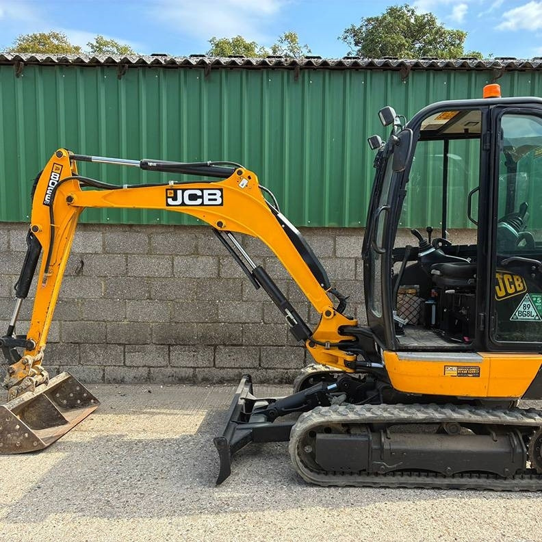 JCB 8026 - حفارة مصغرة: صور 1 JCB 8026 - حفارة مصغرة: صور 1
