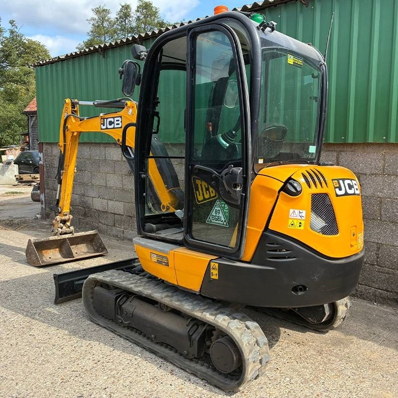 JCB 8026 - حفارة مصغرة: صور 3 JCB 8026 - حفارة مصغرة: صور 3