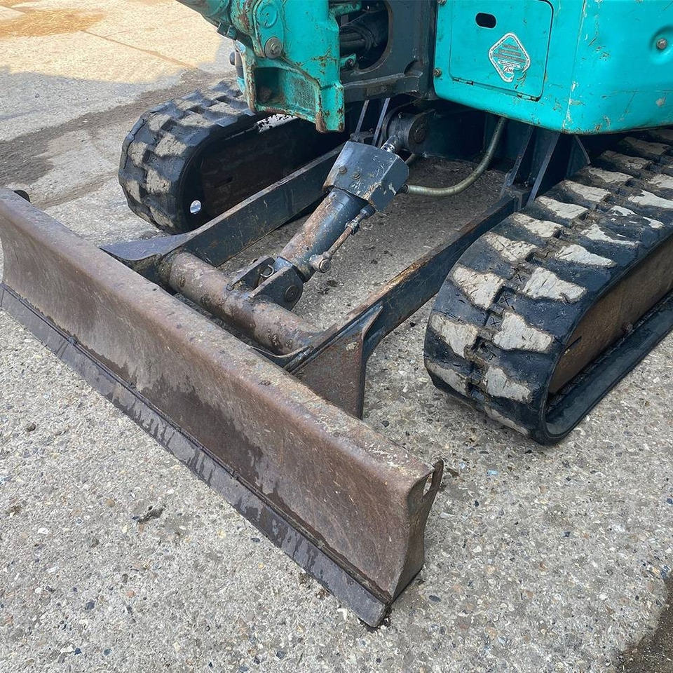 Kobelco SK 30 SR - 6E - حفارة مصغرة: صور 3 Kobelco SK 30 SR - 6E - حفارة مصغرة: صور 3
