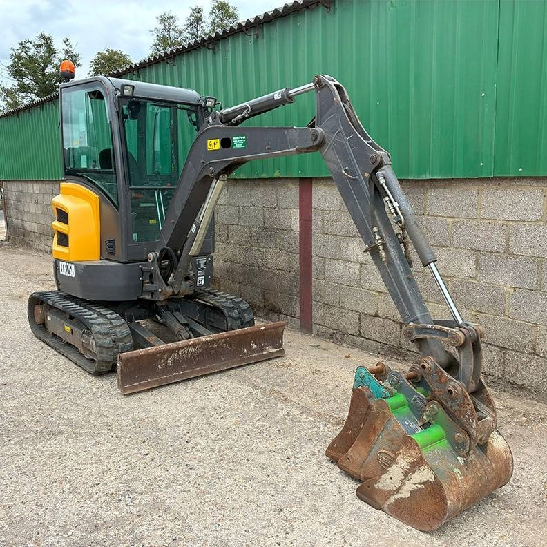 Volvo ECR25D - حفارة مصغرة: صور 2 Volvo ECR25D - حفارة مصغرة: صور 2