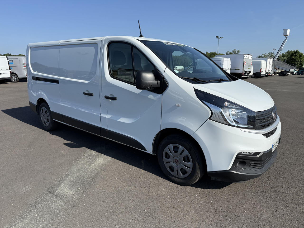 FIAT TALENTO 1T3 LH1 2.0MULTIJET120 PRO LOUNGE + ATTELAGE ET KIT BOIS COMPLET - فان: صور 1 FIAT TALENTO 1T3 LH1 2.0MULTIJET120 PRO LOUNGE + ATTELAGE ET KIT BOIS COMPLET - فان: صور 1