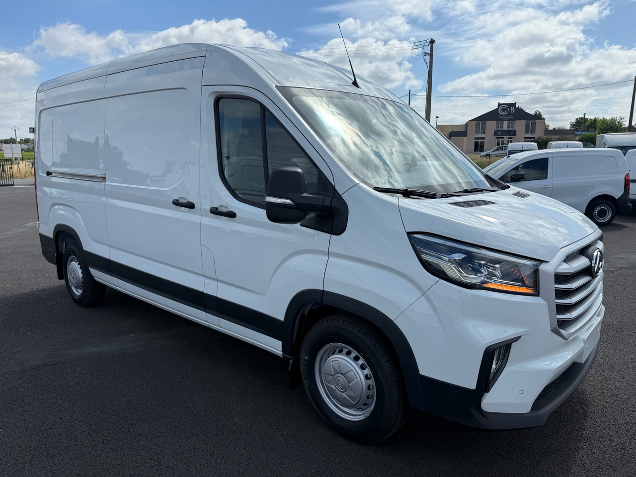 MAXUS DELIVER9 150CH Diesel - فان: صور 1 MAXUS DELIVER9 150CH Diesel - فان: صور 1