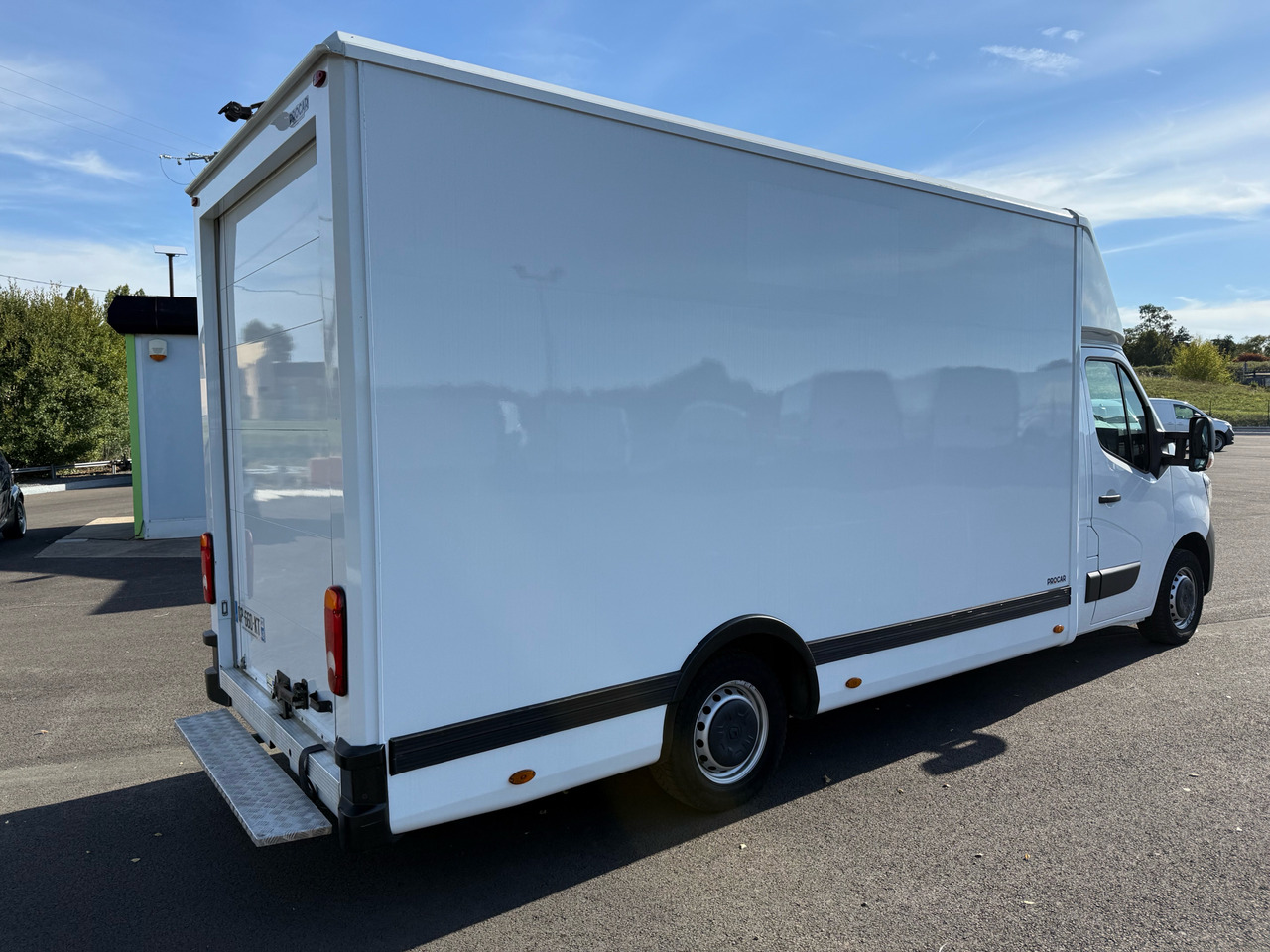 RENAULT MASTER 2.3 DCI 165 Planché Cabine Procar - الشاحنات الصغيرة صندوق مغلق: صور 3 RENAULT MASTER 2.3 DCI 165 Planché Cabine Procar - الشاحنات الصغيرة صندوق مغلق: صور 3
