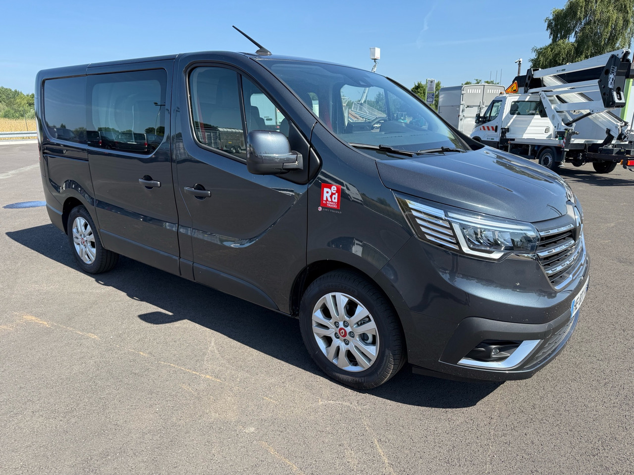 RENAULT Trafic - فان: صور 1 RENAULT Trafic - فان: صور 1
