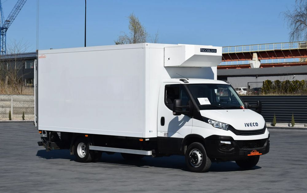 Iveco DAILY 70C18 / 3.0 - 180 KM / AUTOMAT HI-MATIC / 3 OSOBY / CHŁODNIA - MROŹNIA 4,55 M / AGREGAD FRIGOBLOCK / WINDA SORENSEN / KLIMA / TEMPOMAT / KAMERA COFANIA / REGULOWANE ZAWIESZENIE / SERWISOWA - مبردة شاحنة: صور 3 Iveco DAILY 70C18 / 3.0 - 180 KM / AUTOMAT HI-MATIC / 3 OSOBY / CHŁODNIA - MROŹNIA 4,55 M / AGREGAD FRIGOBLOCK / WINDA SORENSEN / KLIMA / TEMPOMAT / KAMERA COFANIA / REGULOWANE ZAWIESZENIE / SERWISOWA - مبردة شاحنة: صور 3