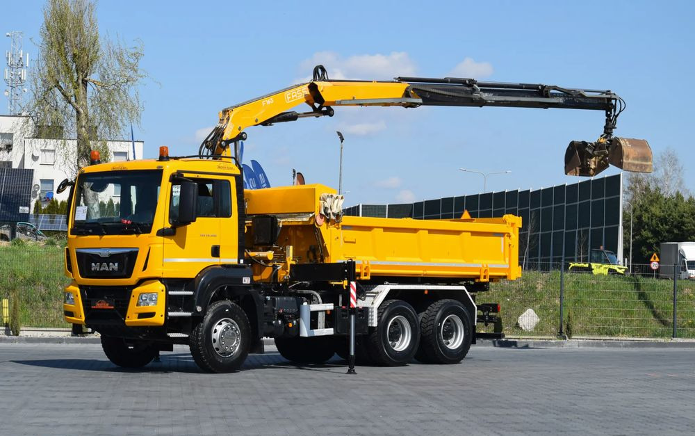 MAN TGS 26.400 / 6x4 / EURO 6 / UDT / HDS FASSI 165 / WYSUW x3 / ROTATOR / CHWYTAK / STEROWANIE RADIOWE / WZMOCNIONA RAMA / WYWROTKA / HYDROBURTA / AUTOMAT / 2017 / NOWE OPONY - 100% / NISKI PRZEBIEG - قلابات: صور 1 MAN TGS 26.400 / 6x4 / EURO 6 / UDT / HDS FASSI 165 / WYSUW x3 / ROTATOR / CHWYTAK / STEROWANIE RADIOWE / WZMOCNIONA RAMA / WYWROTKA / HYDROBURTA / AUTOMAT / 2017 / NOWE OPONY - 100% / NISKI PRZEBIEG - قلابات: صور 1