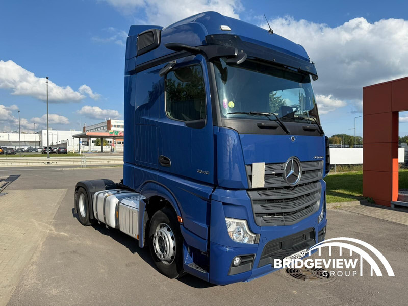 Mercedes-Benz Actros 1845 - شاحنة جرار: صور 2 Mercedes-Benz Actros 1845 - شاحنة جرار: صور 2