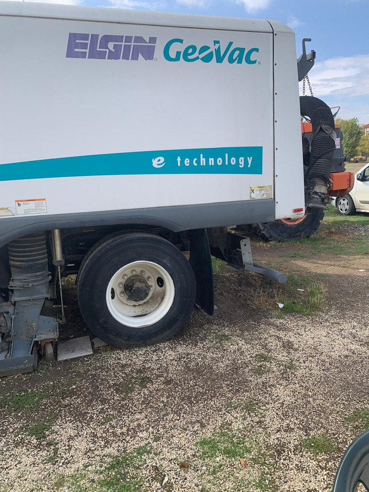 ELGIN GEOVAC VACUUM SWEEPER E TECHNOLOGY - سياره كنس شوارع: صور 4 ELGIN GEOVAC VACUUM SWEEPER E TECHNOLOGY - سياره كنس شوارع: صور 4
