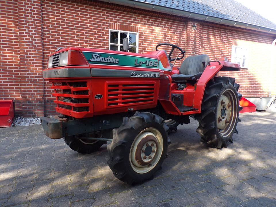 Kleintraktor Kubota L1-185 - جرار صغير: صور 1 Kleintraktor Kubota L1-185 - جرار صغير: صور 1