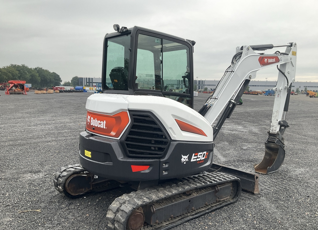 BOBCAT E50z - حفارة مصغرة: صور 3 BOBCAT E50z - حفارة مصغرة: صور 3