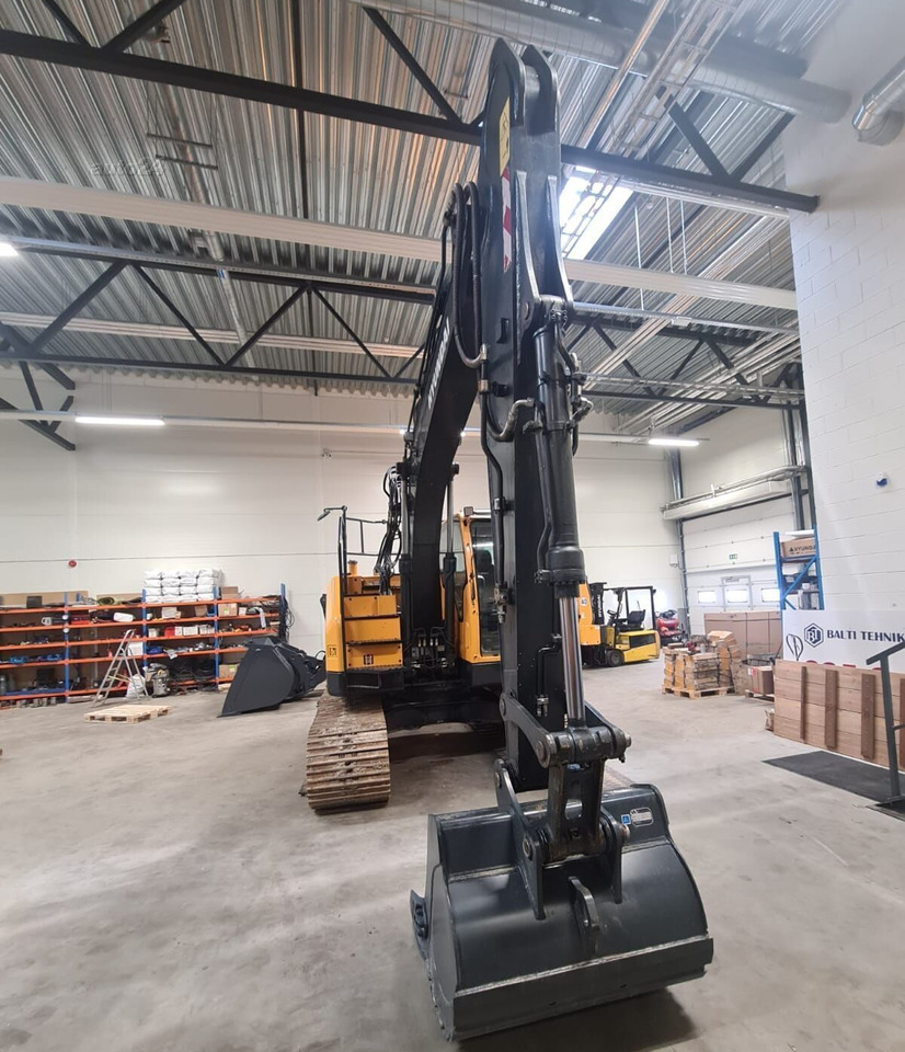 HYUNDAI HX130ALCR - حفارات زحافة: صور 5 HYUNDAI HX130ALCR - حفارات زحافة: صور 5