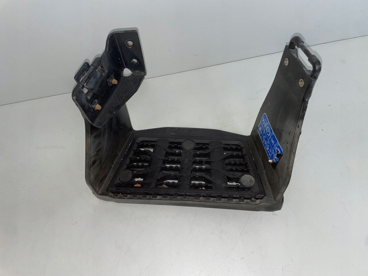 DOLNY STOPIEŃ STOPNICA MAN TG3 TGX TGS 3 81615016003 - خطوة جانبية - شاحنة: صور 2 DOLNY STOPIEŃ STOPNICA MAN TG3 TGX TGS 3 81615016003 - خطوة جانبية - شاحنة: صور 2