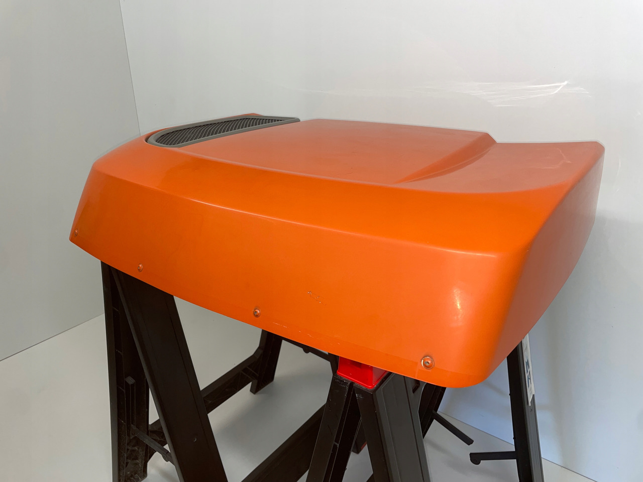 KLIMATYZACJA MAN SCANIA WAECO RT 850 RT 880 - التدفئة / التهوية - شاحنة: صور 3 KLIMATYZACJA MAN SCANIA WAECO RT 850 RT 880 - التدفئة / التهوية - شاحنة: صور 3