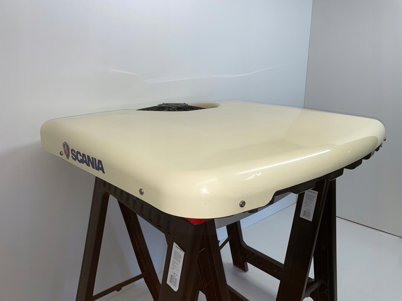 KLIMATYZACJA POSTOJOWA SLIM SCANIA NTG MC2358116 - كمبروسر مكيف - شاحنة: صور 2 KLIMATYZACJA POSTOJOWA SLIM SCANIA NTG MC2358116 - كمبروسر مكيف - شاحنة: صور 2