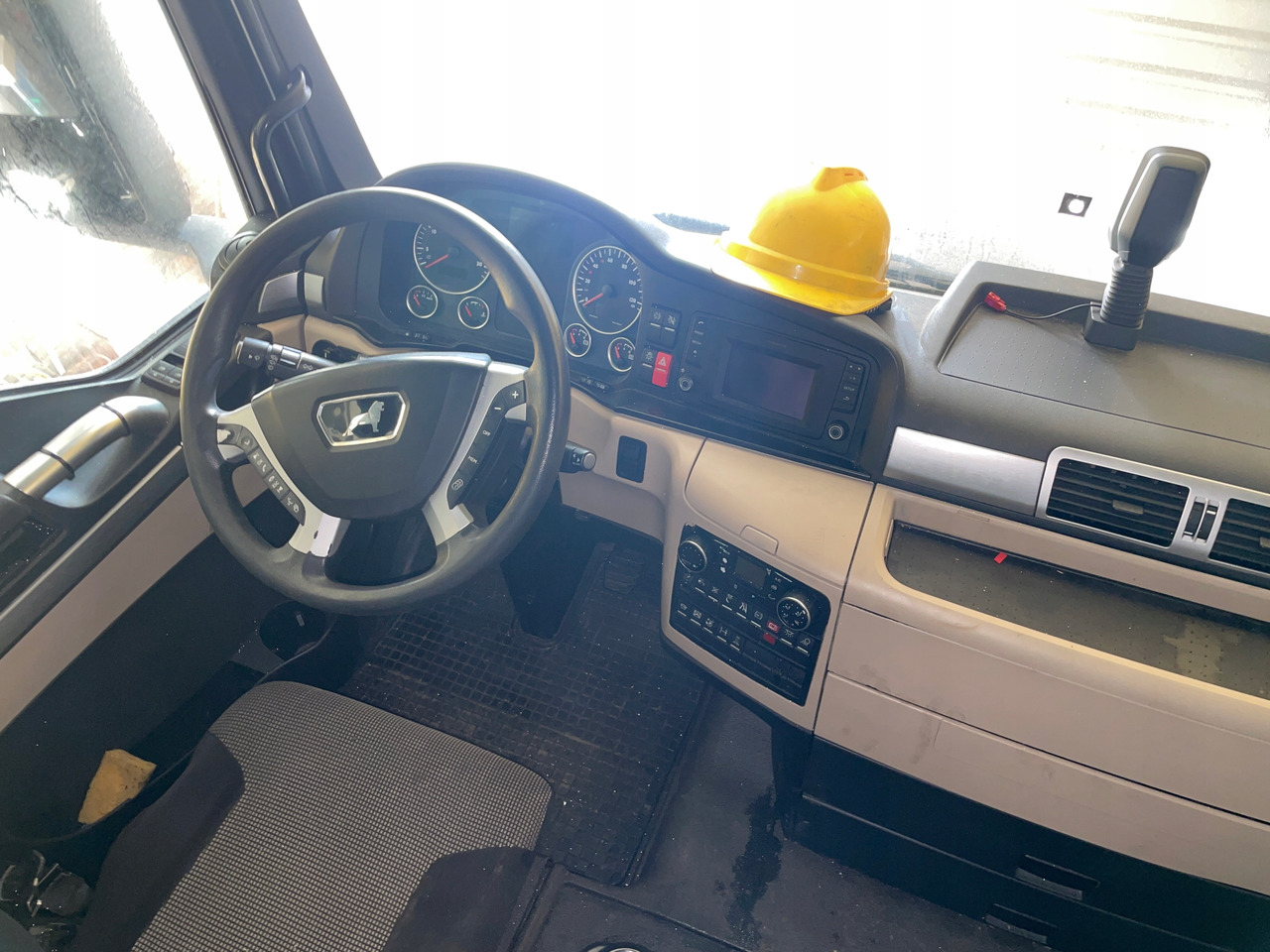 KOMPLETNA KABINA MAN TGX XXL EURO 6 LIFT - الكبائن - شاحنة: صور 1 KOMPLETNA KABINA MAN TGX XXL EURO 6 LIFT - الكبائن - شاحنة: صور 1