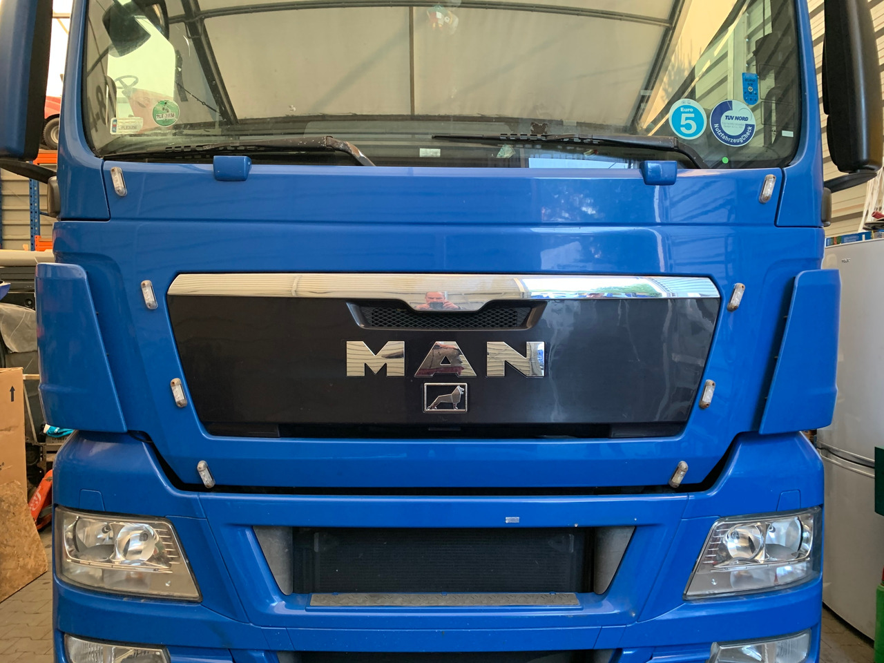 MASKA ATRAPA GRILL POLIK OWIEWKA MAN TGX - هود - شاحنة: صور 1 MASKA ATRAPA GRILL POLIK OWIEWKA MAN TGX - هود - شاحنة: صور 1