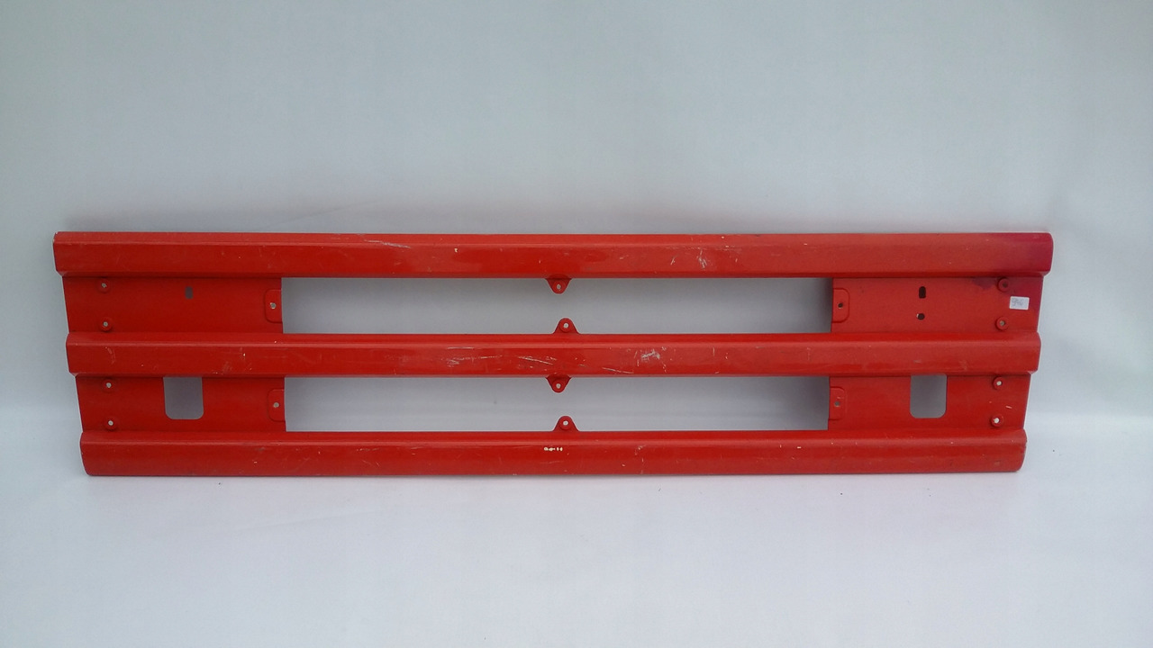 MASKA ATRAPA SCANIA 4 NISKA KABINA NR 946 - جلوپنجره - شاحنة: صور 1 MASKA ATRAPA SCANIA 4 NISKA KABINA NR 946 - جلوپنجره - شاحنة: صور 1