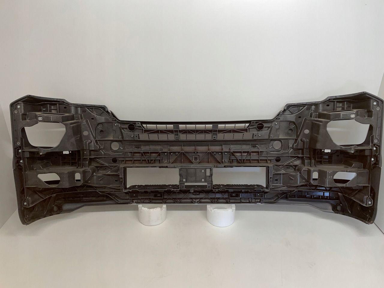 OKULAR STELAŻ OBUDOWA ZDERZAK MAN TG3 TGS3 TGS 3 81416105862 - كأس مترعة - شاحنة: صور 5 OKULAR STELAŻ OBUDOWA ZDERZAK MAN TG3 TGS3 TGS 3 81416105862 - كأس مترعة - شاحنة: صور 5