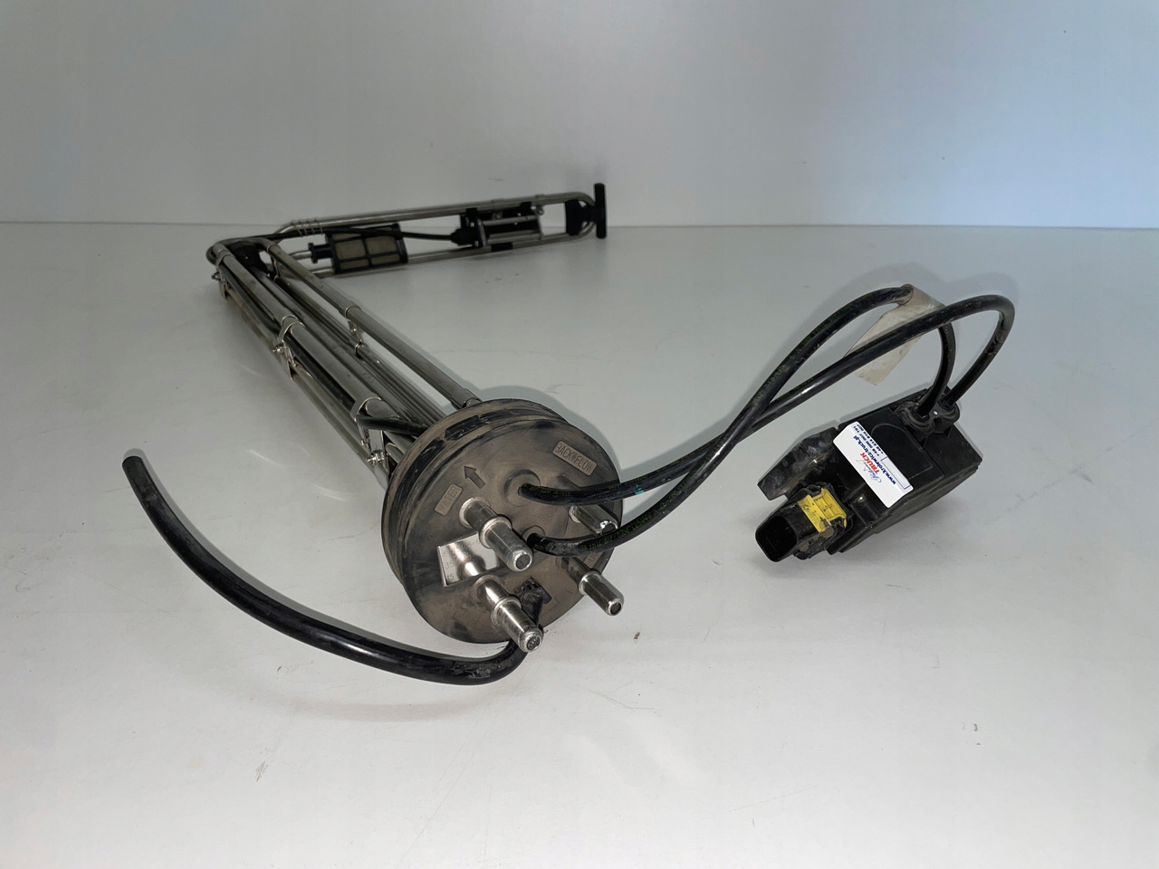 SMOK CZUJNIK ADBLUE AD BLUE MAN TGX TGS EURO 6 81154086040 - خزان AdBlue - شاحنة: صور 2 SMOK CZUJNIK ADBLUE AD BLUE MAN TGX TGS EURO 6 81154086040 - خزان AdBlue - شاحنة: صور 2