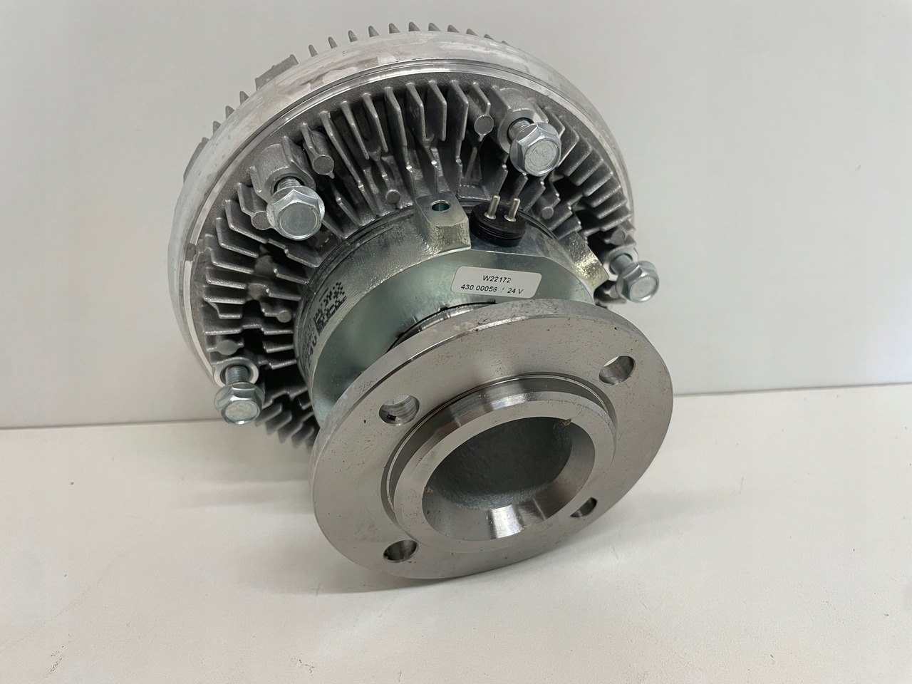 WISCOZA SPRZĘGŁO WISKOTYCZNE WENTYLATOR MAN TGA D28 D 28 51066300115 - مروحة تهوية - شاحنة: صور 3 WISCOZA SPRZĘGŁO WISKOTYCZNE WENTYLATOR MAN TGA D28 D 28 51066300115 - مروحة تهوية - شاحنة: صور 3