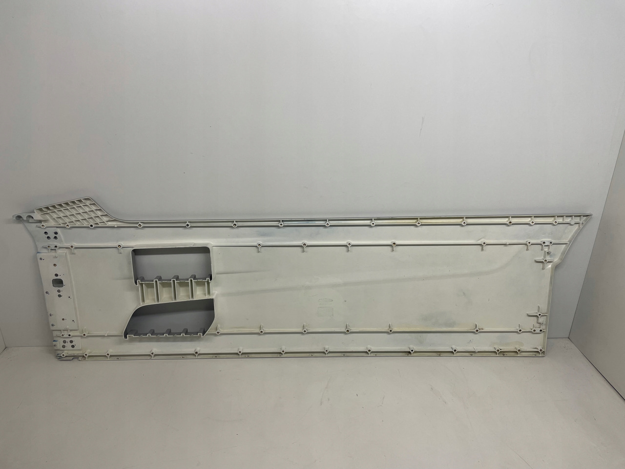 ZABUDOWA MIĘDZYOSIOWA SPOILER FORD F-MAX F MAX - الديناميكا الهوائية / المفسدين - شاحنة: صور 5 ZABUDOWA MIĘDZYOSIOWA SPOILER FORD F-MAX F MAX - الديناميكا الهوائية / المفسدين - شاحنة: صور 5