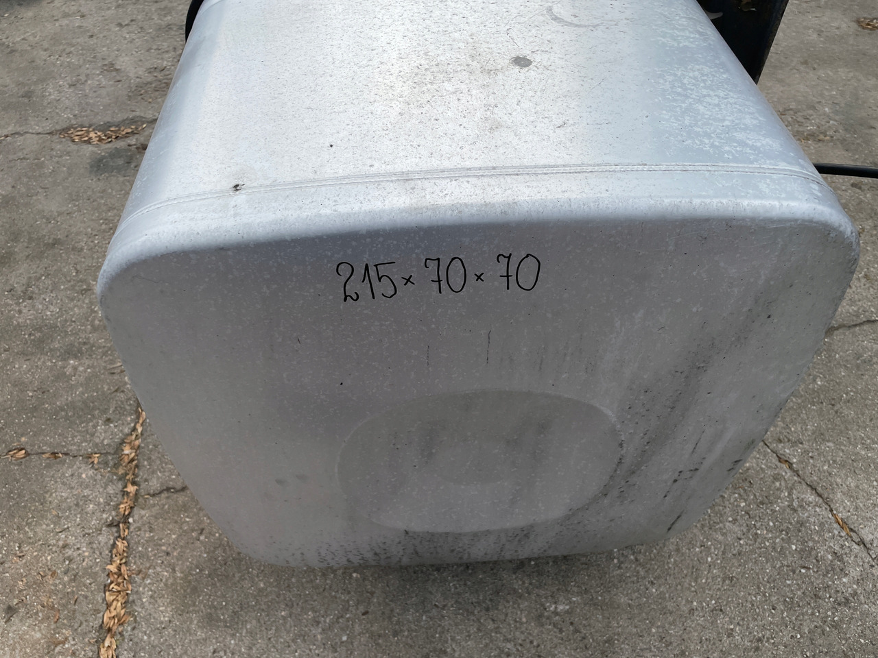 ZBIORNIK PALIWA MAN TGX TGS TGX3 TG3 910 L 81122016846 - خزان وقود - شاحنة: صور 4 ZBIORNIK PALIWA MAN TGX TGS TGX3 TG3 910 L 81122016846 - خزان وقود - شاحنة: صور 4