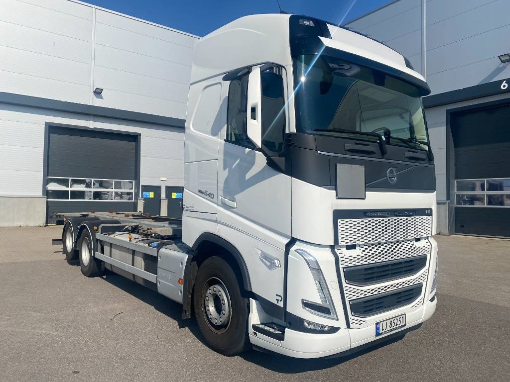 Volvo FH 540 - شاحنات الحاويات / جسم علوي قابل للتغيير شاحنة: صور 2 Volvo FH 540 - شاحنات الحاويات / جسم علوي قابل للتغيير شاحنة: صور 2
