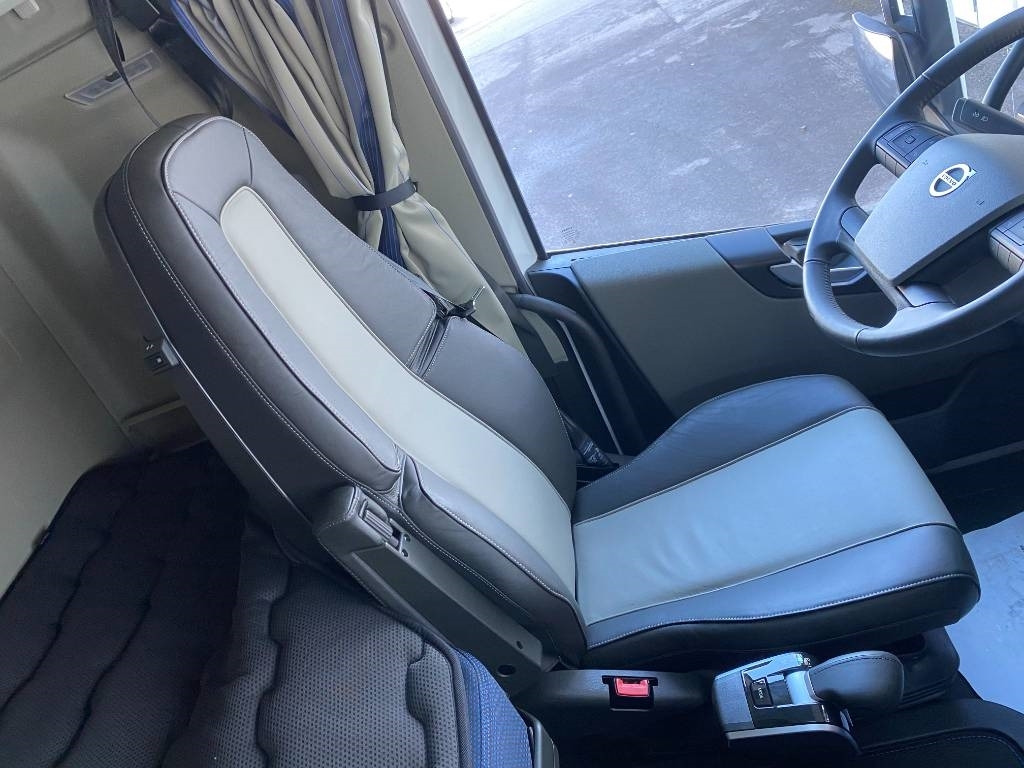 قلابات Volvo FH 540: صور 14