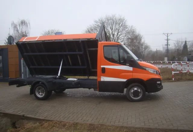 Iveco DAILY 35 C 3-STONNA WYWROTKA - قلاب صغير: صور 4 Iveco DAILY 35 C 3-STONNA WYWROTKA - قلاب صغير: صور 4