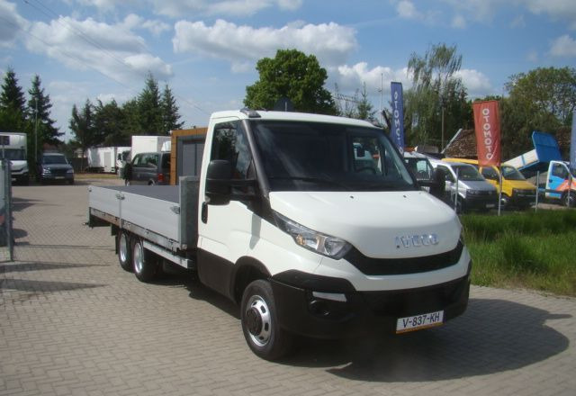 Iveco DAILY 40 C 17 3.0TDI CLIXSTAR PRAWOJAZDY E DO B 3400KGŁADOWNOŚCI - الشاحنات الصغيرة المسطحة: صور 4 Iveco DAILY 40 C 17 3.0TDI CLIXSTAR PRAWOJAZDY E DO B 3400KGŁADOWNOŚCI - الشاحنات الصغيرة المسطحة: صور 4