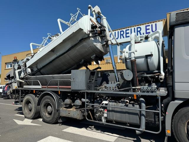 Mercedes Actros 2636 - فراغ شاحنة: صور 4 Mercedes Actros 2636 - فراغ شاحنة: صور 4