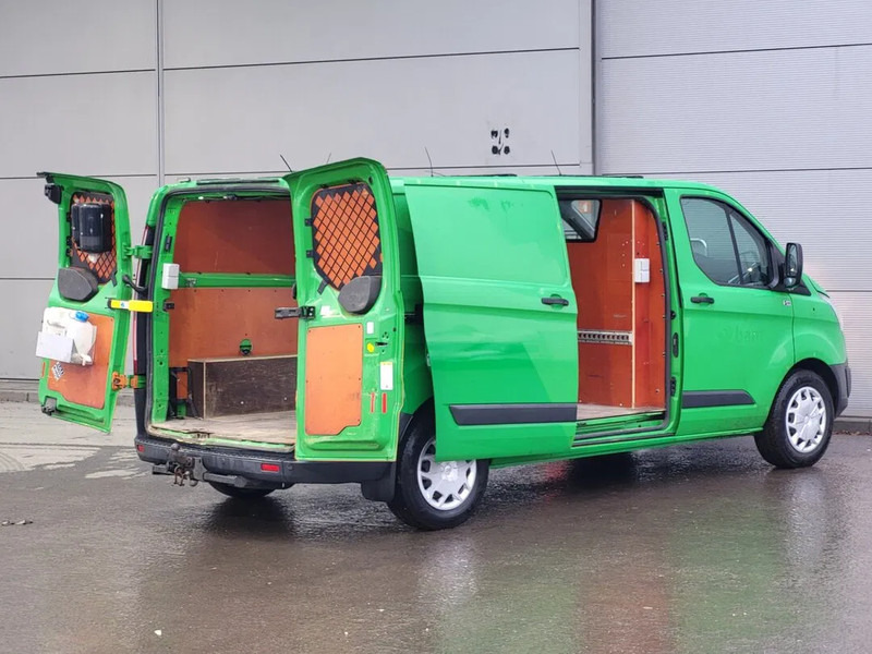 Ford Transti Custom - فان المدمجة: صور 5 Ford Transti Custom - فان المدمجة: صور 5