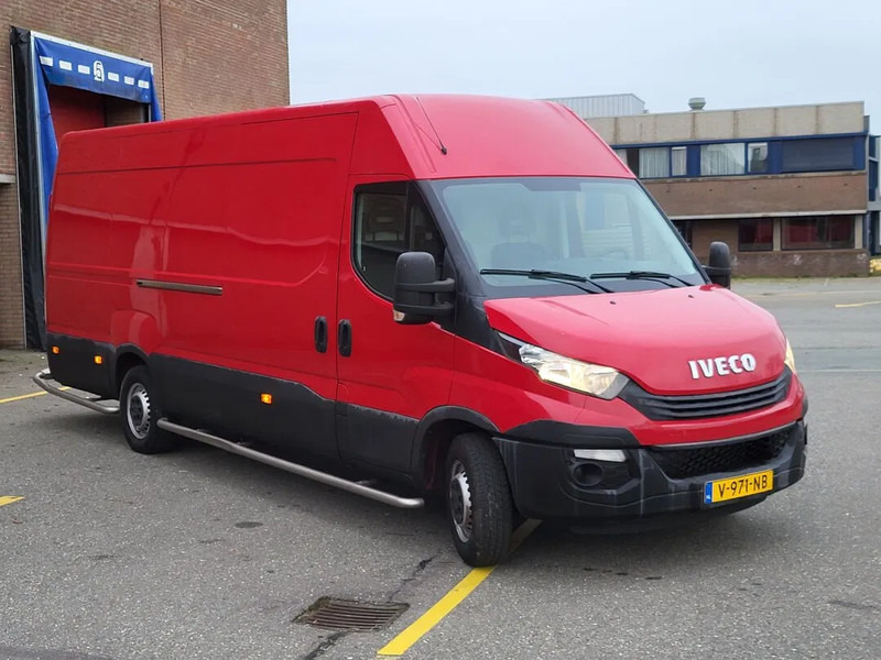 Iveco Daily 35S12 - فان: صور 3 Iveco Daily 35S12 - فان: صور 3