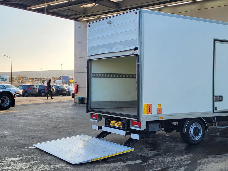 Iveco Daily 35S14 - فان: صور 4 Iveco Daily 35S14 - فان: صور 4