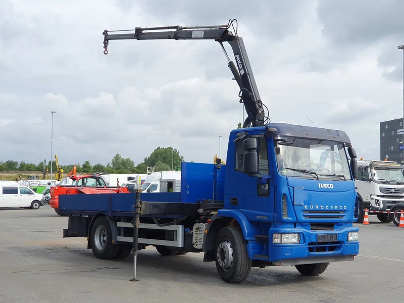 Iveco EuroCargo 180 E250 - شاحنة كرين: صور 3 Iveco EuroCargo 180 E250 - شاحنة كرين: صور 3
