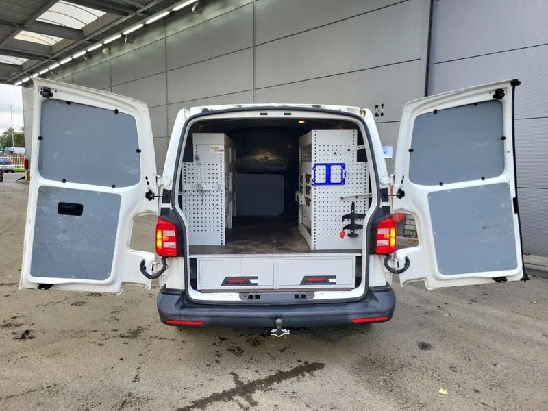 Volkswagen Transporter - فان المدمجة: صور 5 Volkswagen Transporter - فان المدمجة: صور 5