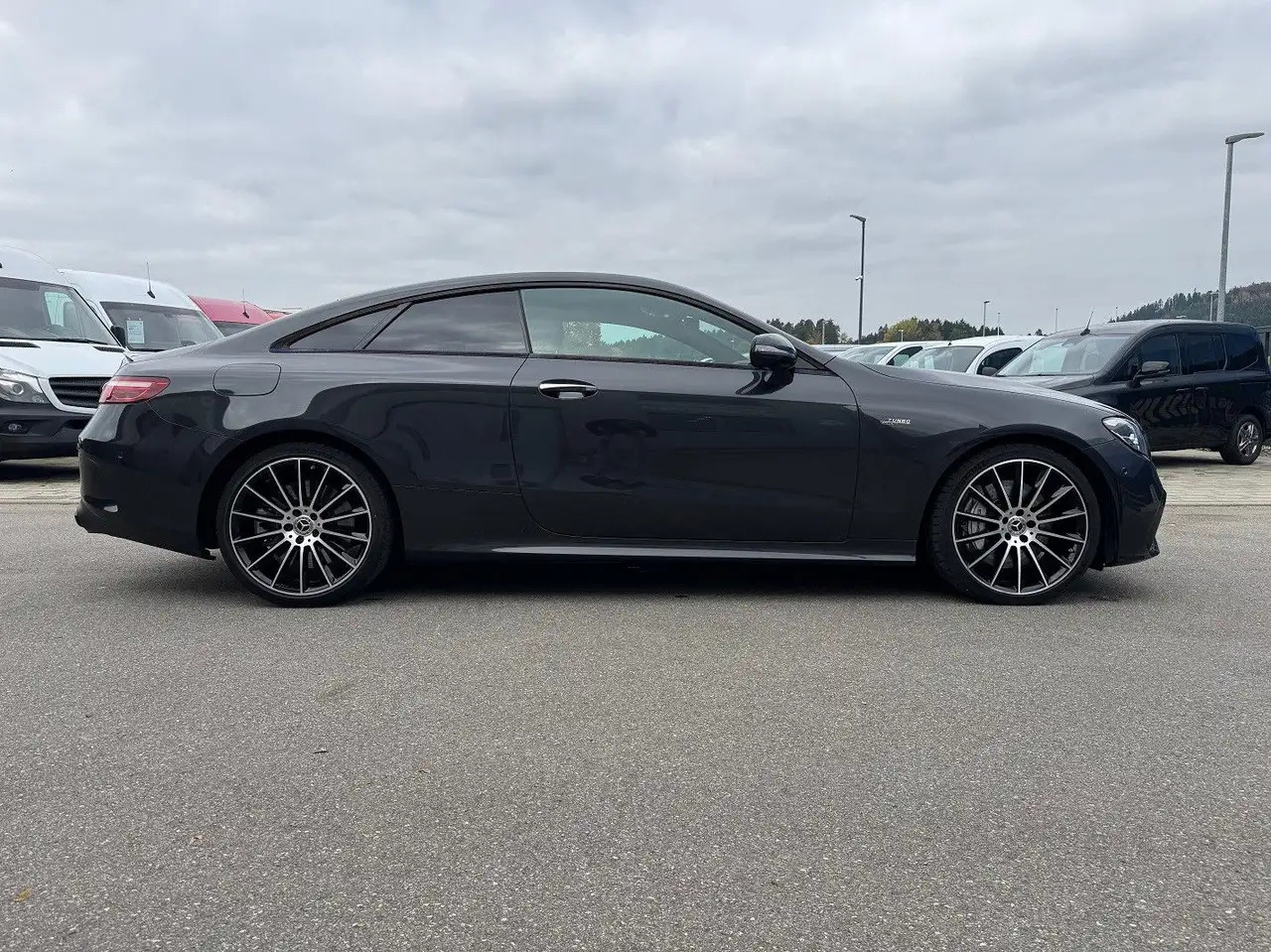 Mercedes-Benz E 53 AMG E -Klasse Coupe E 53 AMG 4Matic - كوبيه: صور 4 Mercedes-Benz E 53 AMG E -Klasse Coupe E 53 AMG 4Matic - كوبيه: صور 4