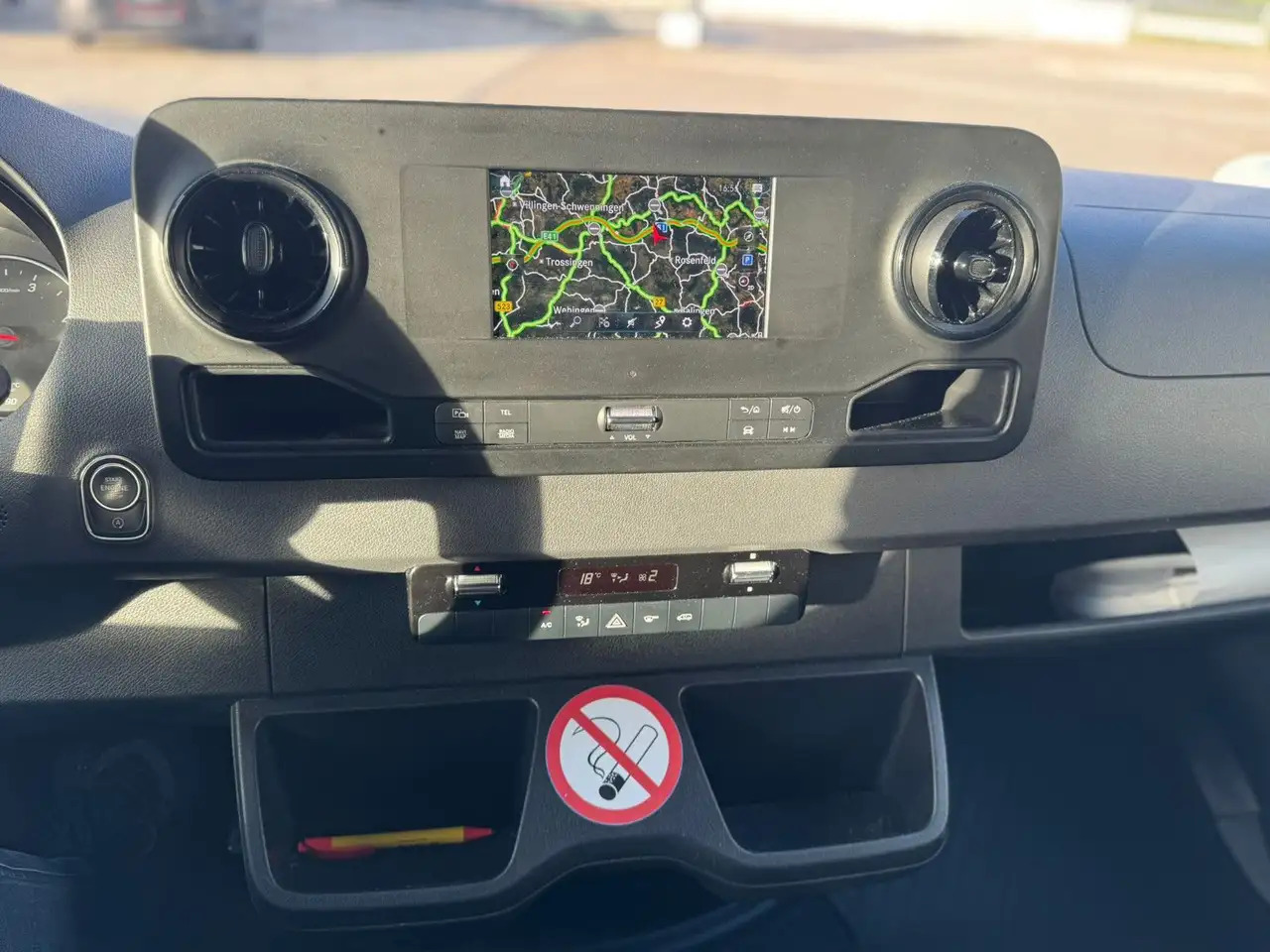 Mercedes-Benz Sprinter 317 CDI Maxi Lang LED MBUX Klima - فان: صور 5 Mercedes-Benz Sprinter 317 CDI Maxi Lang LED MBUX Klima - فان: صور 5