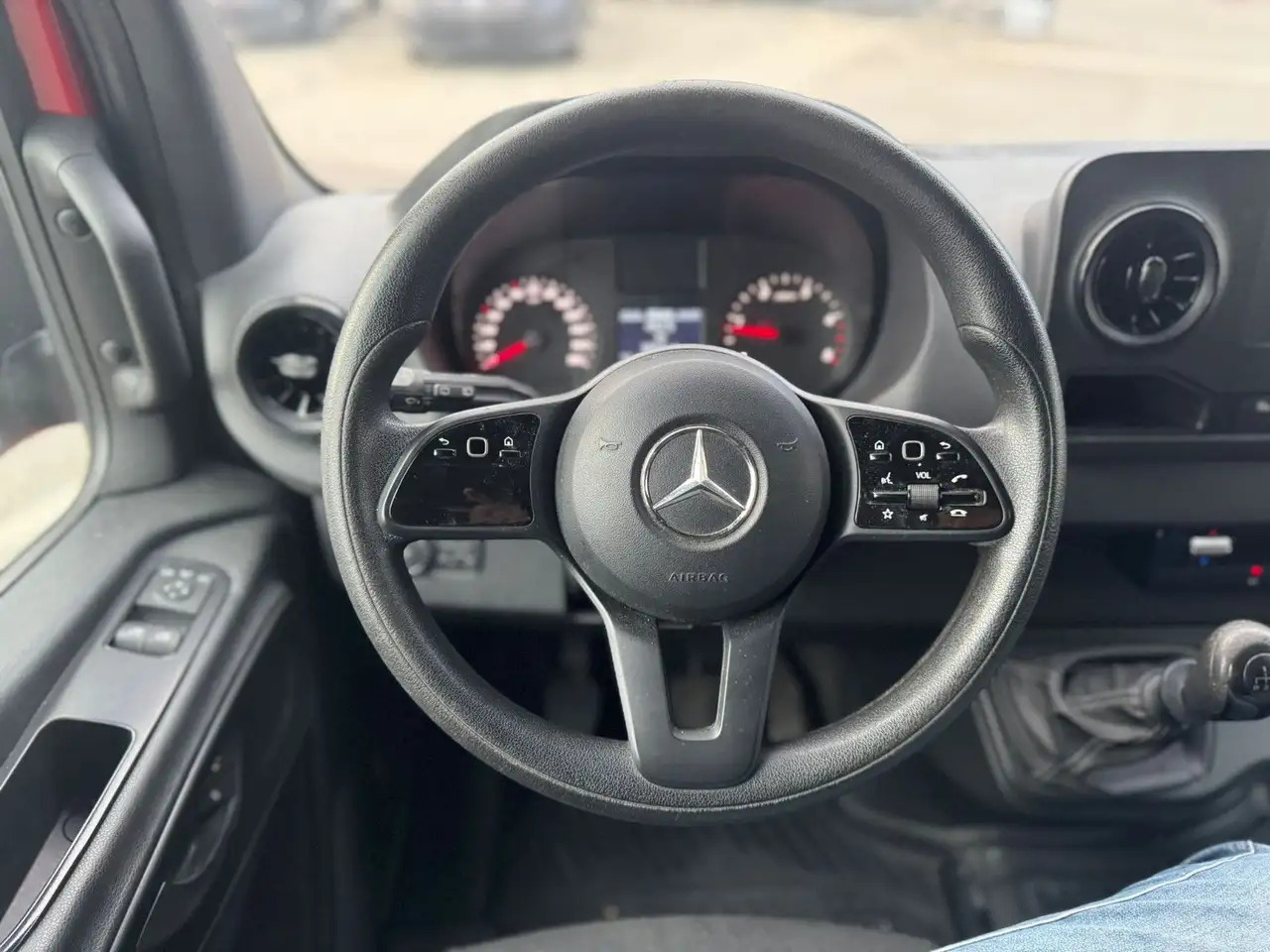 Mercedes-Benz Sprinter 317 CDI Maxi Lang XXL Extralang MBUX - فان: صور 2 Mercedes-Benz Sprinter 317 CDI Maxi Lang XXL Extralang MBUX - فان: صور 2