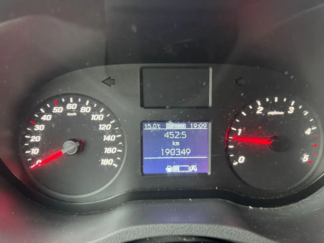 Mercedes-Benz Sprinter 317 CDI Maxi Lang XXL Extralang MBUX - فان: صور 3 Mercedes-Benz Sprinter 317 CDI Maxi Lang XXL Extralang MBUX - فان: صور 3