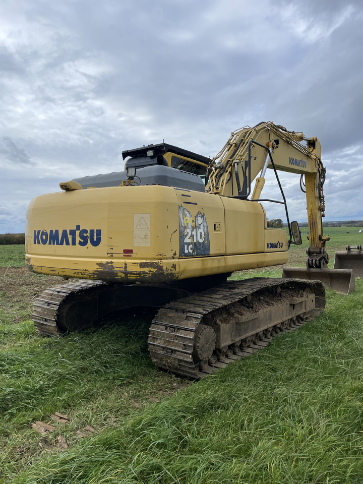 Komatsu PC210LC-8 - حفارات زحافة: صور 4 Komatsu PC210LC-8 - حفارات زحافة: صور 4