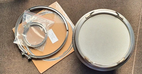 Nowy DPF Volvo FH Euro 6 + Zestaw Uszczelek - نظام العادم - شاحنة: صور 2 Nowy DPF Volvo FH Euro 6 + Zestaw Uszczelek - نظام العادم - شاحنة: صور 2