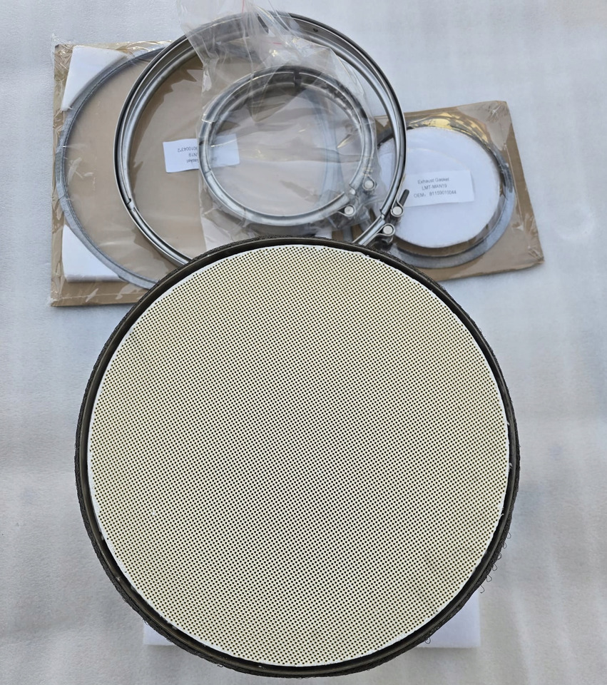 Nowy Wkład DPF MAN TGX Euro 6 + Zestaw uszczelek - نظام العادم - شاحنة: صور 3 Nowy Wkład DPF MAN TGX Euro 6 + Zestaw uszczelek - نظام العادم - شاحنة: صور 3