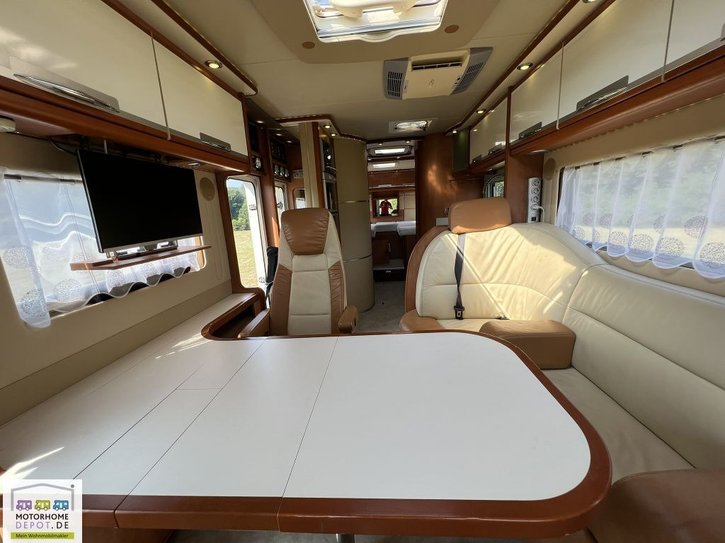 Carthago Liner 62 LE viele Extras - hohe Autarkie - موتر هوم متكامل: صور 5 Carthago Liner 62 LE viele Extras - hohe Autarkie - موتر هوم متكامل: صور 5