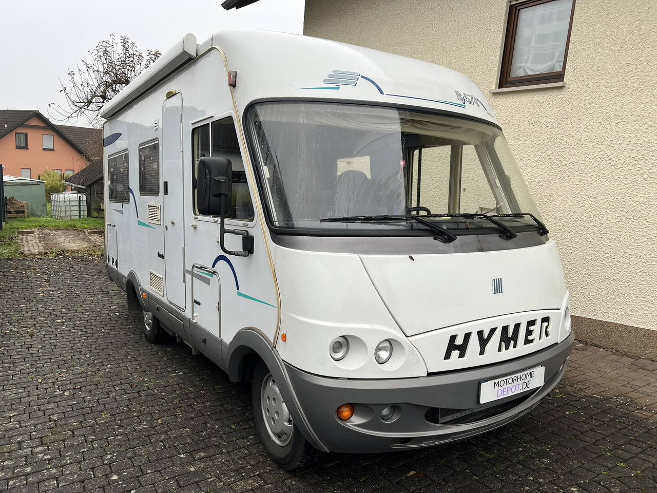 HYMER / ERIBA B-Klasse 574 incl. Hubbett - Markise - 3,85 to - موتر هوم متكامل: صور 1 HYMER / ERIBA B-Klasse 574 incl. Hubbett - Markise - 3,85 to - موتر هوم متكامل: صور 1