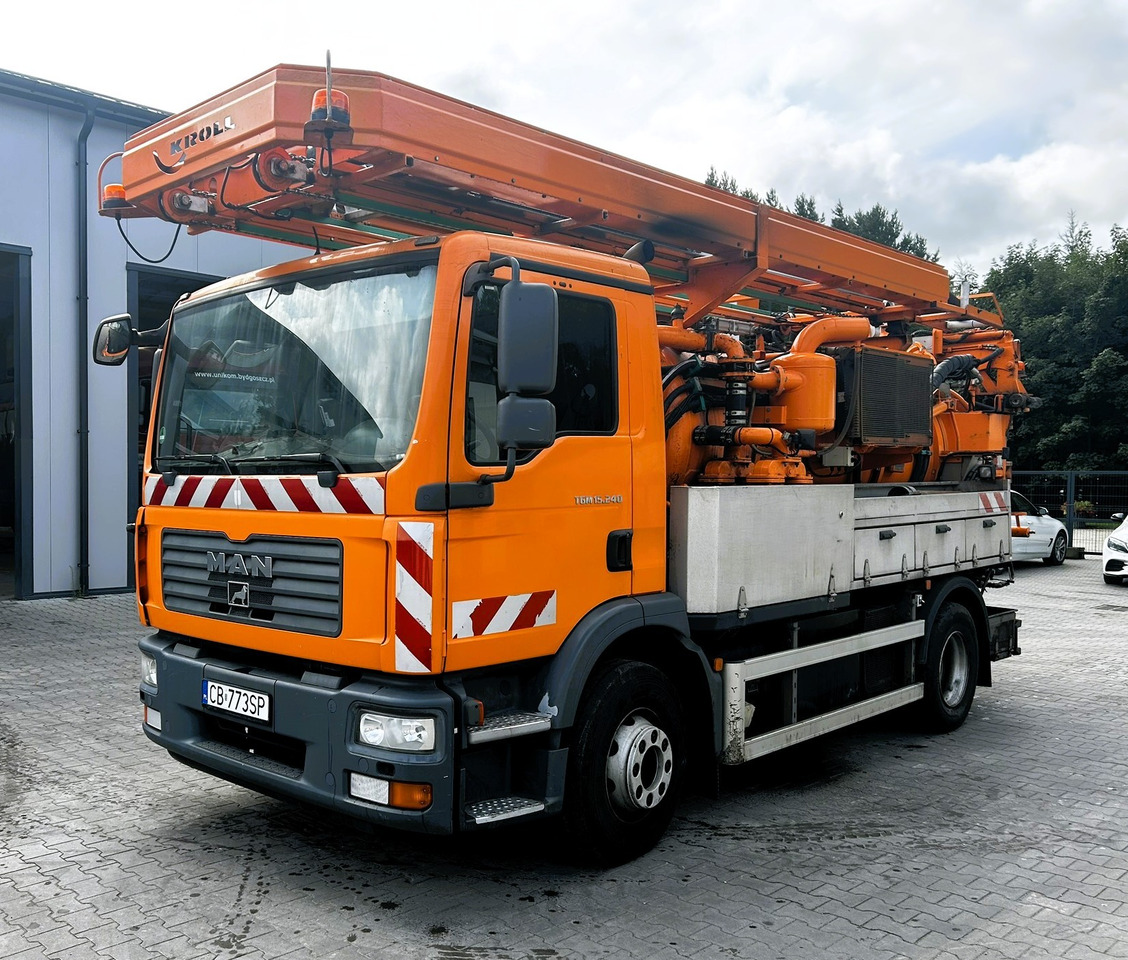 MAN TGM 15.240 - فراغ شاحنة: صور 2 MAN TGM 15.240 - فراغ شاحنة: صور 2