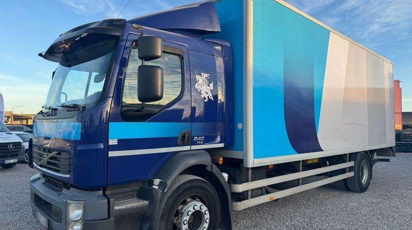 Volvo FL 240 - مبردة شاحنة: صور 1 Volvo FL 240 - مبردة شاحنة: صور 1